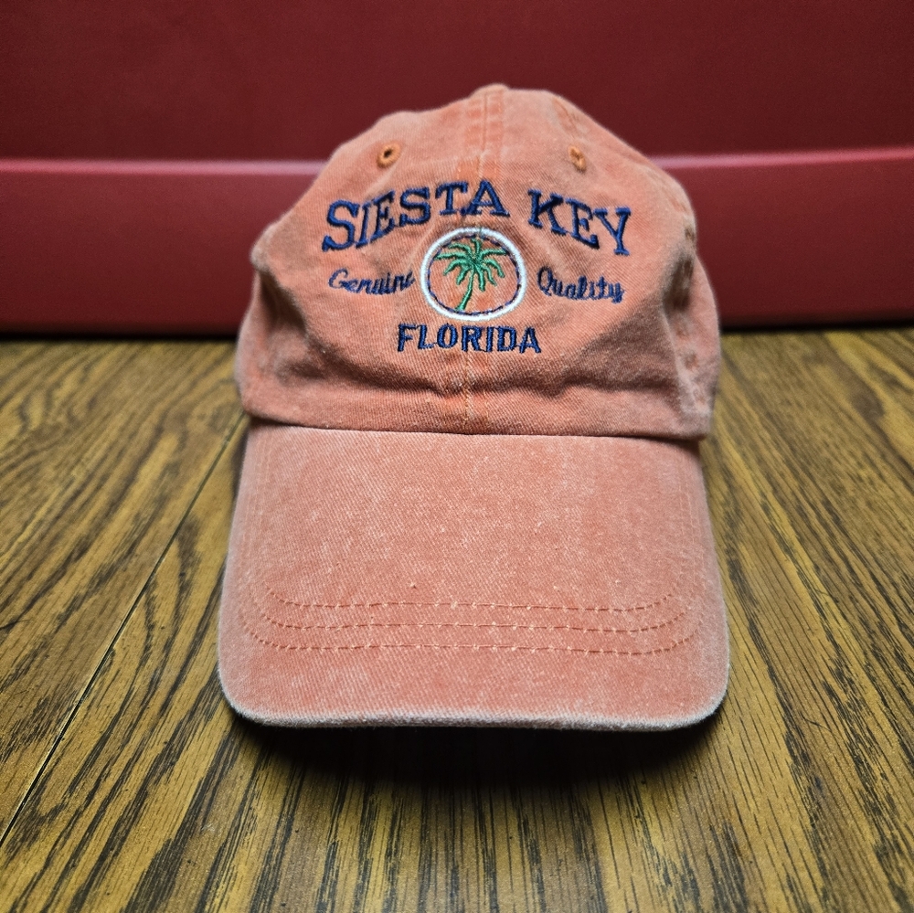 Unisex Siesta Key Buckle Back Cap.